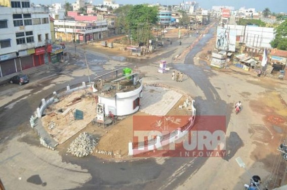 Janata welcomes curfew in Tripura Janata welcomes curfew in Tripura
